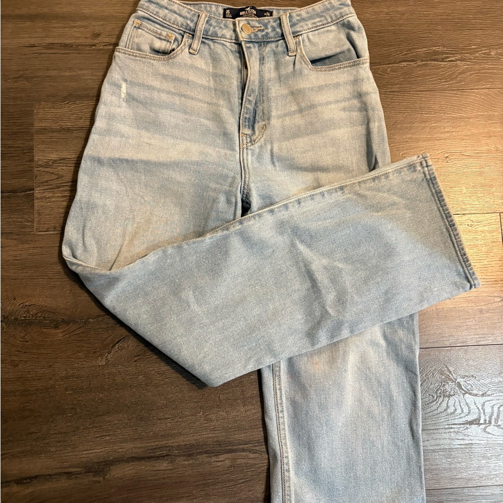 Hollister Ultra High Rise Dad Jean Light Blue Denim Jeans